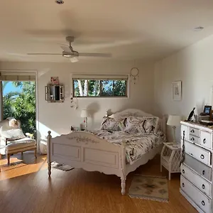 Gina's Place Homestay Peregian Beach